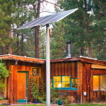 benefits challenges off-the-grid living